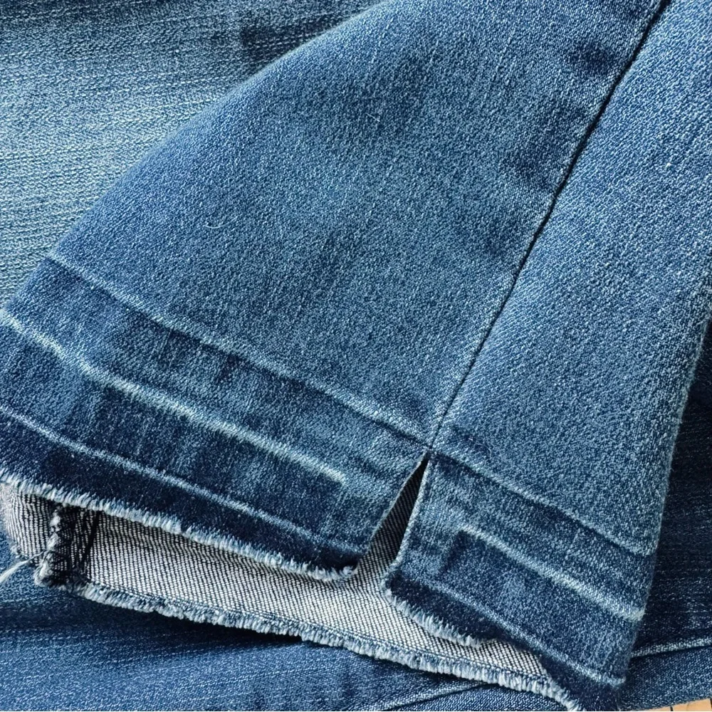 Democracy “Ab” Technology Cropped Jeans – Size 10 - Picture 6 of 9